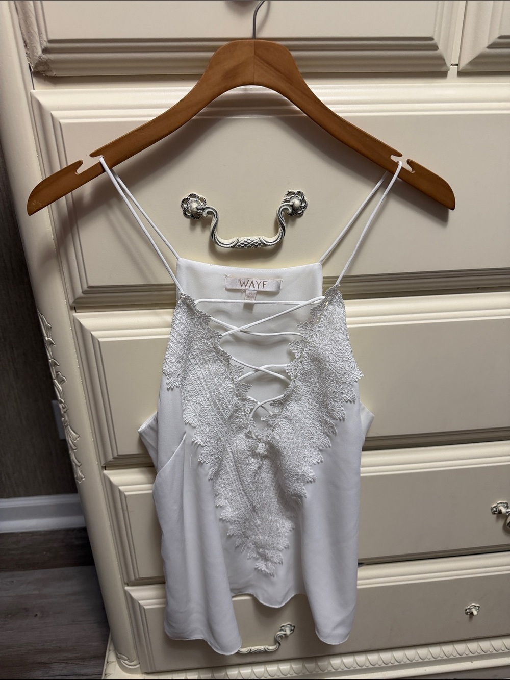 Wayf White Lace-Up V-Neck Spaghetti Strap Cami